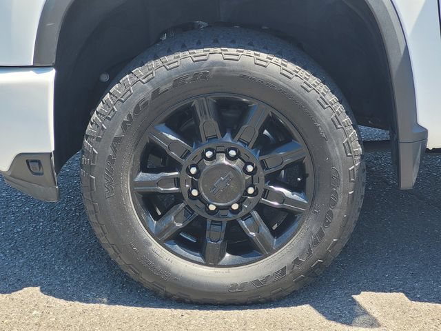 Used 2024 Chevrolet Silverado 3500 High Country AWD/4WD image 11