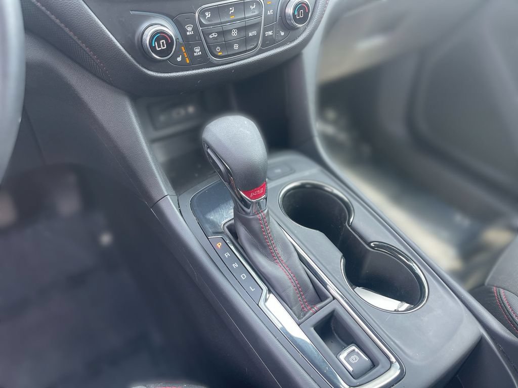 Used 2024 Chevrolet Equinox RS FWD image 31