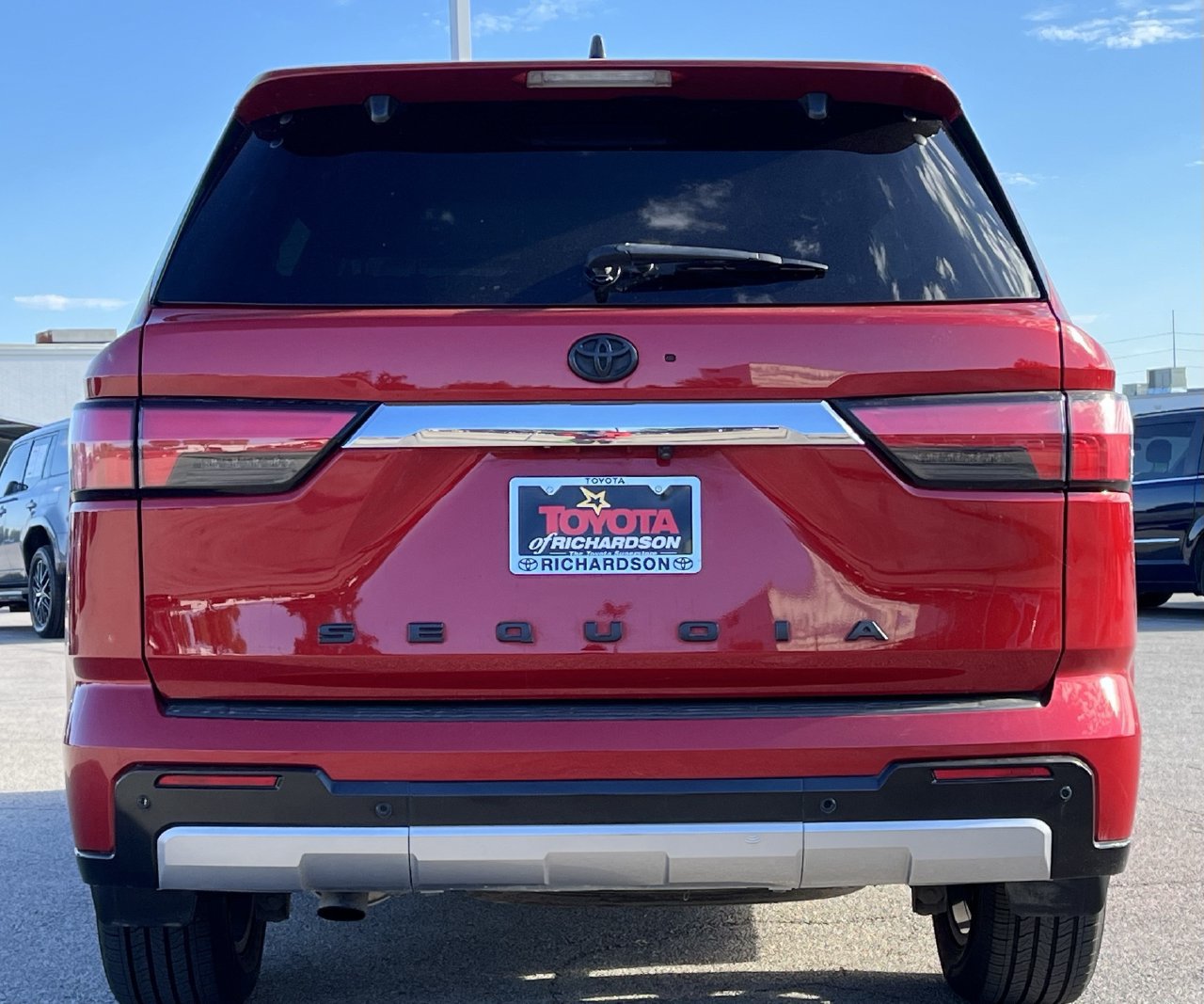 Used 2024 Toyota Sequoia Limited AWD/4WD image 5