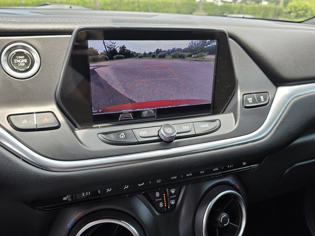 Used 2022 Chevrolet Blazer LT FWD image 20