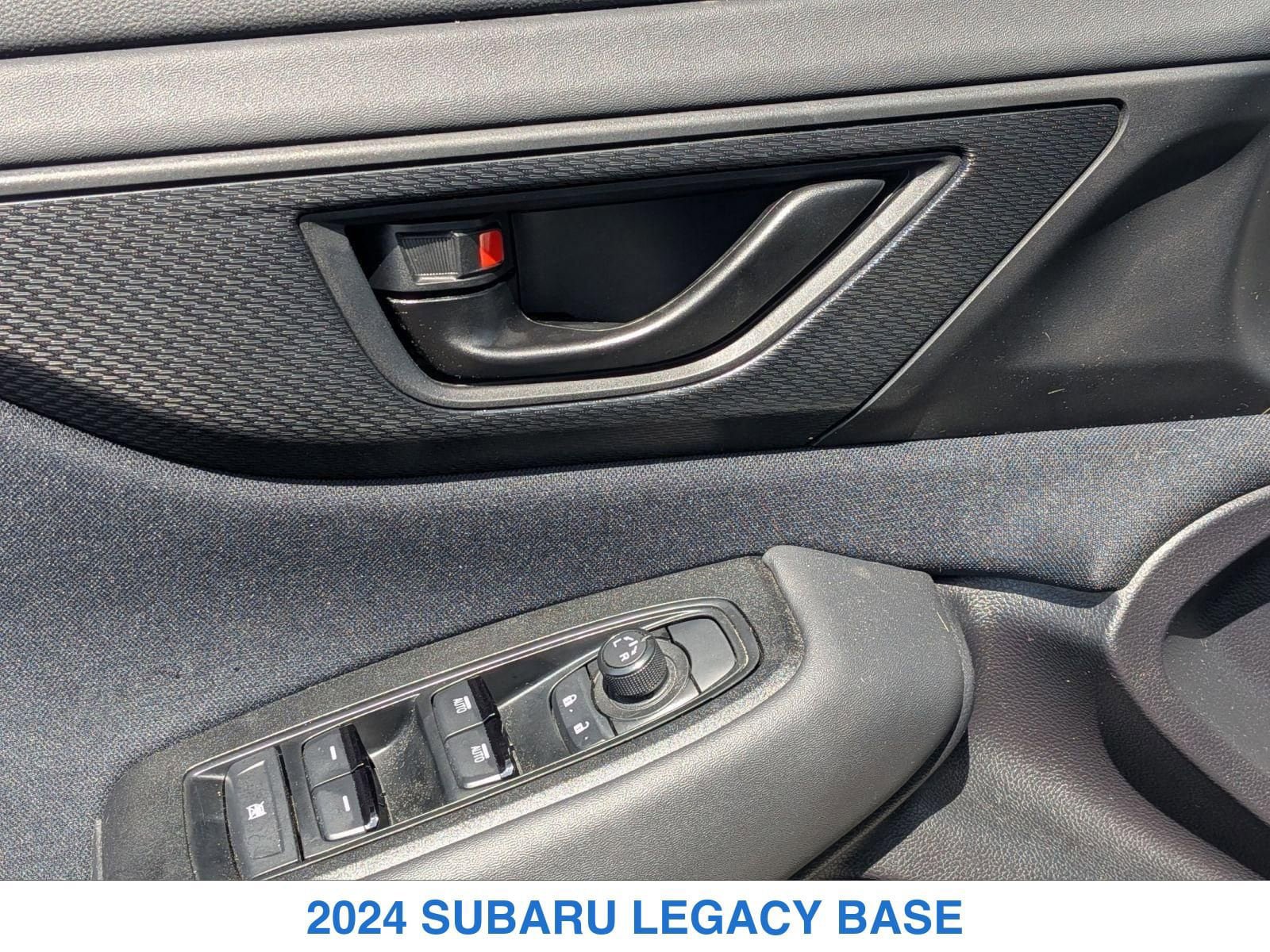 Used 2024 Subaru Legacy AWD/4WD image 12