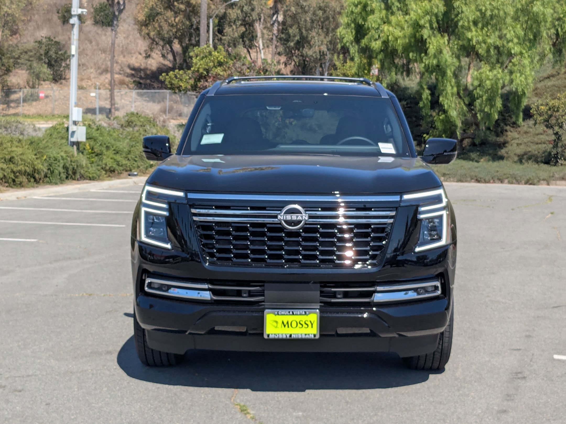 New 2026 Nissan Armada Platinum image 3