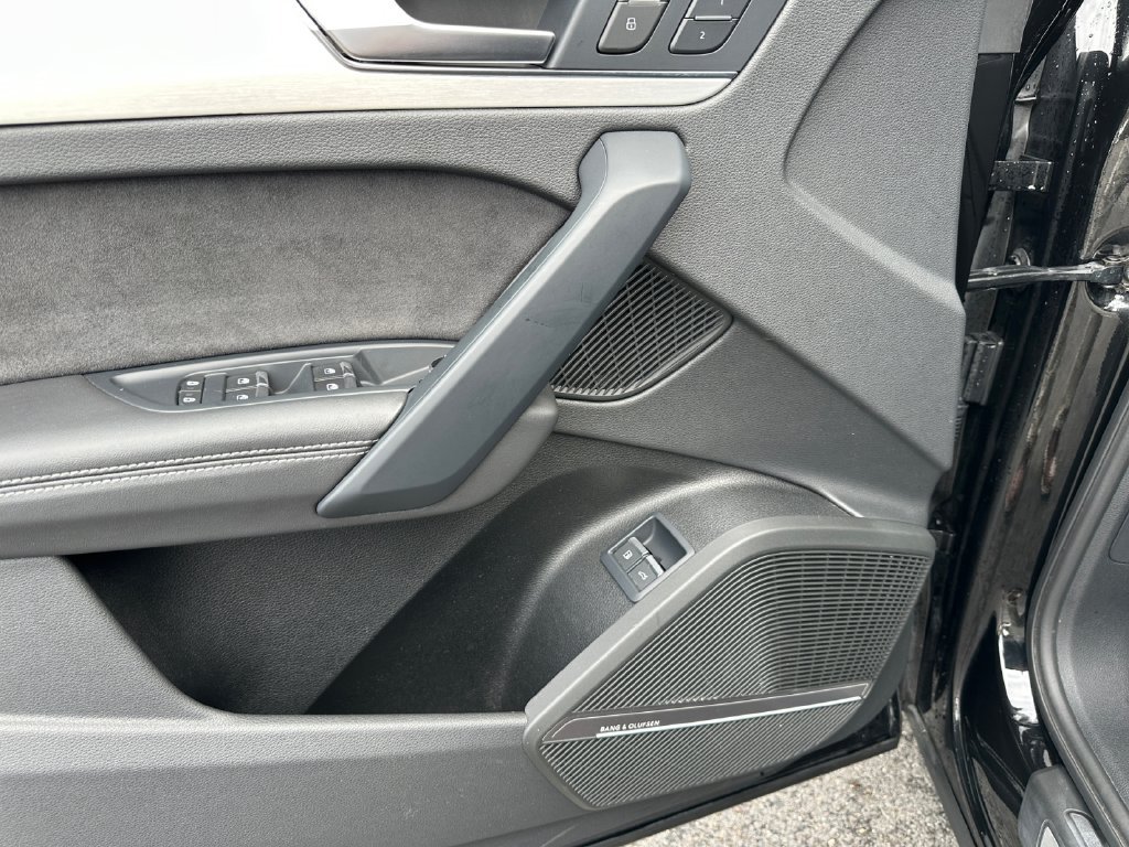 Certified 2023 Audi Q5 e Premium Plus AWD/4WD image 25