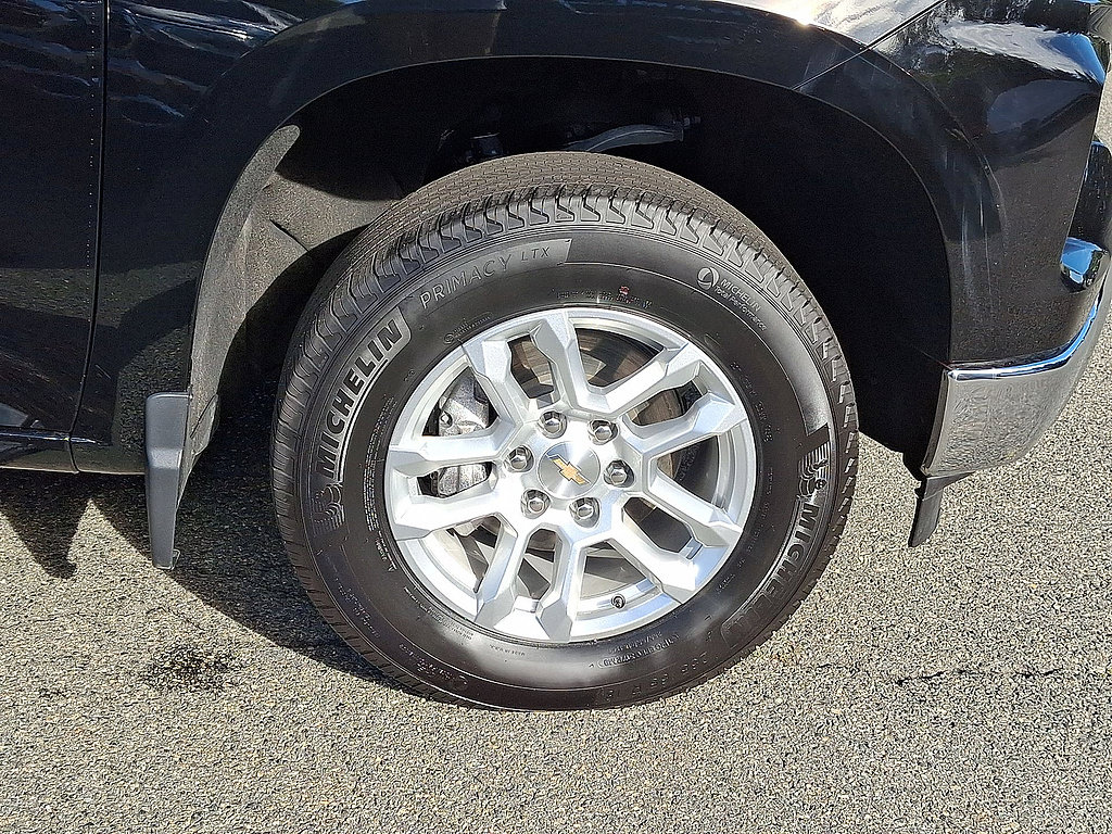 Used 2026 Chevrolet Silverado 1500 LT AWD/4WD image 27