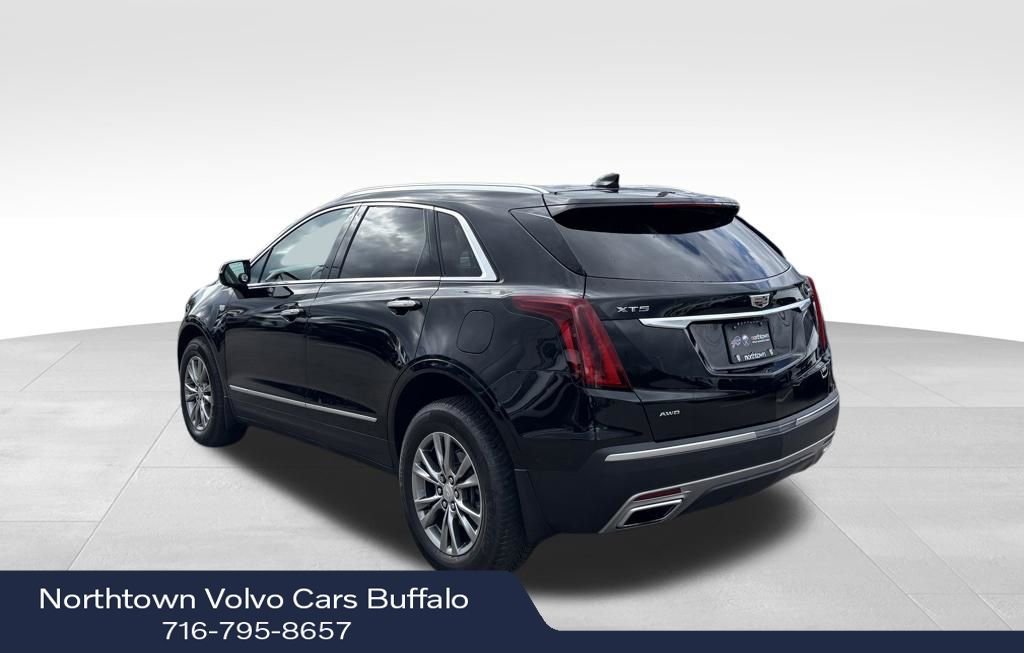 Used 2021 Cadillac XT5 Premium Luxury AWD/4WD image 3