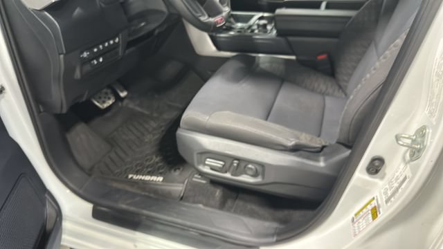 Used 2022 Toyota Tundra SR5 AWD/4WD image 7