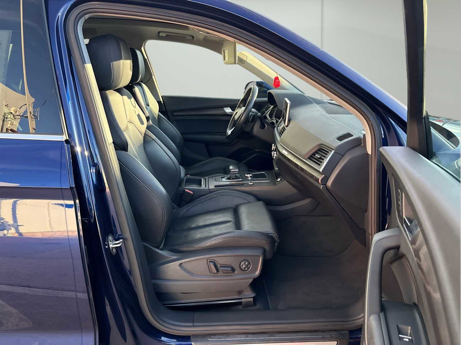 Used 2018 Audi Q5 Premium Plus w/ Premium Plus Package image 16