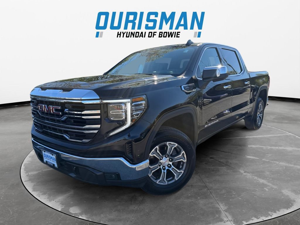Used 2024 GMC Sierra 1500 SLT AWD/4WD image 2