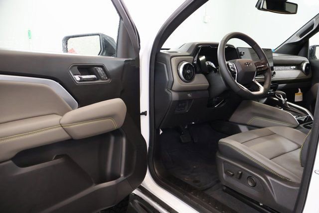 New 2026 Chevrolet Colorado ZR2 image 8