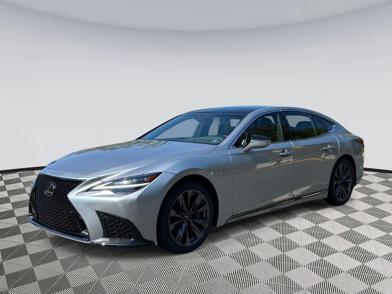 Used 2022 Lexus LS 500 F Sport w/ Accessory Package (Z1) AWD/4WD image 5