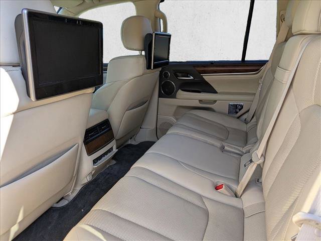 Used 2016 Lexus LX 570 4WD image 20