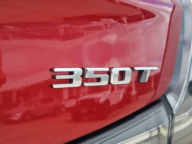 Used 2024 Cadillac XT4 Sport w/ Cold Weather Package FWD image 16
