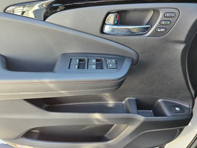 New 2026 Honda Ridgeline Black Edition image 18