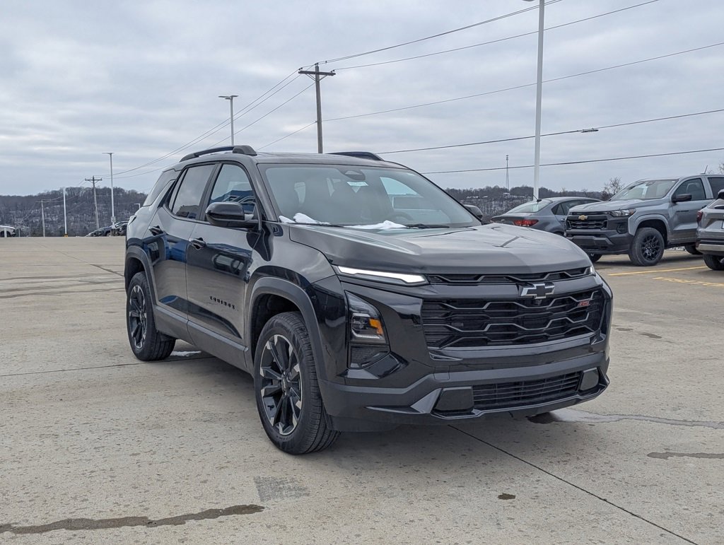New 2026 Chevrolet Equinox RS w/ LPO, Floor Liner Package image 5