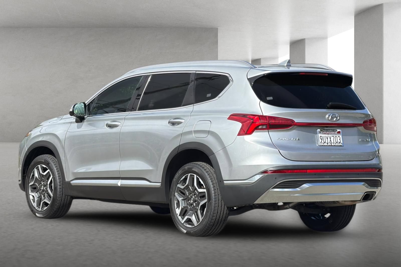 Used 2023 Hyundai Santa Fe Limited AWD/4WD image 6
