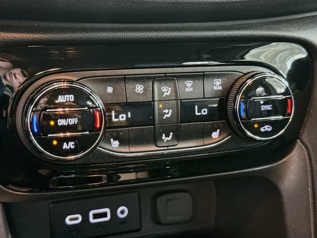 Used 2023 Buick Encore GX Select FWD image 16