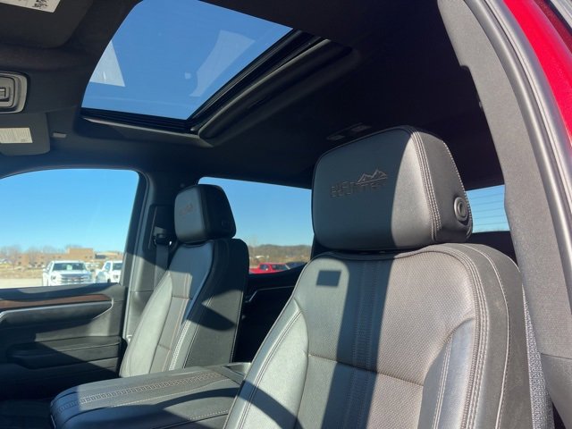 Used 2023 Chevrolet Silverado 1500 High Country w/ High Country Premium Package image 18