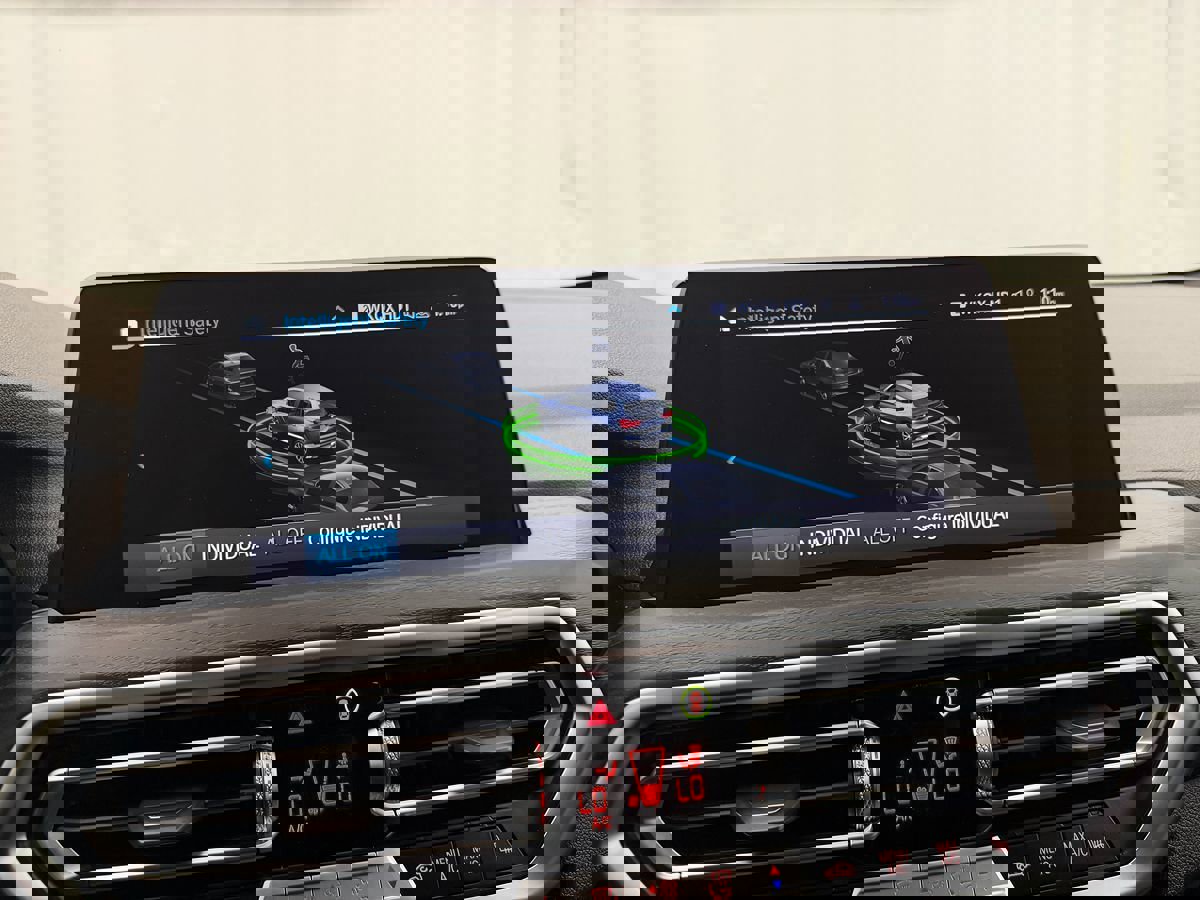 Used 2024 BMW X3 xDrive30i image 17