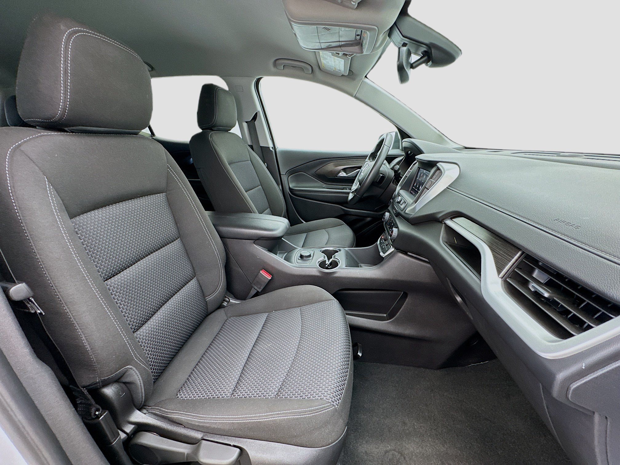 Used 2024 GMC Terrain SLE AWD/4WD image 19