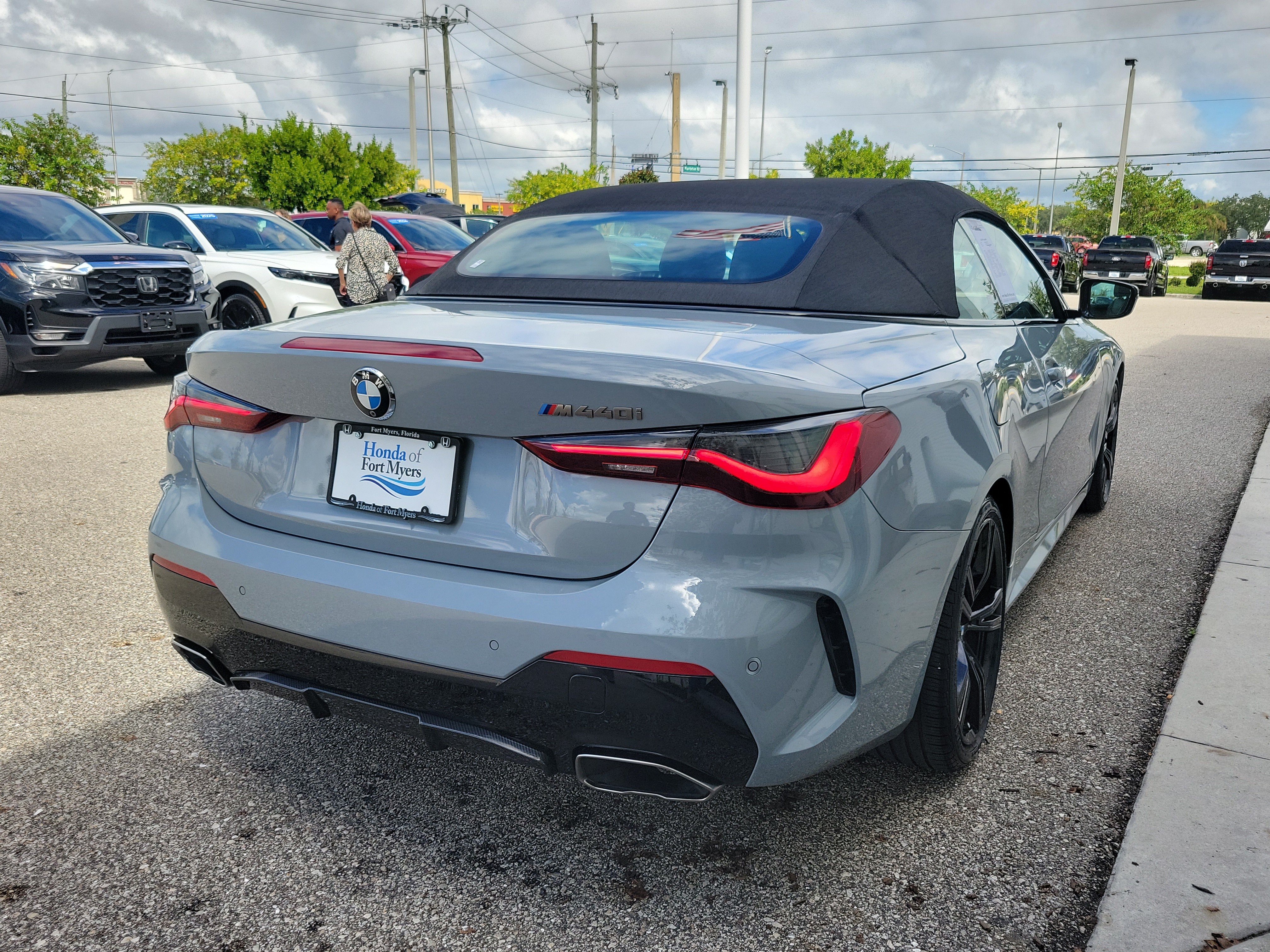 Used 2022 BMW M440i Convertible w/ M Carbon Exterior Package RWD image 6