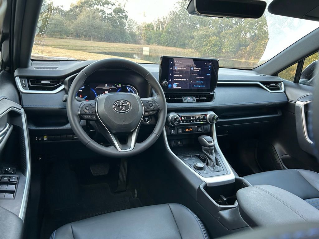 Certified 2025 Toyota RAV4 XSE image 11