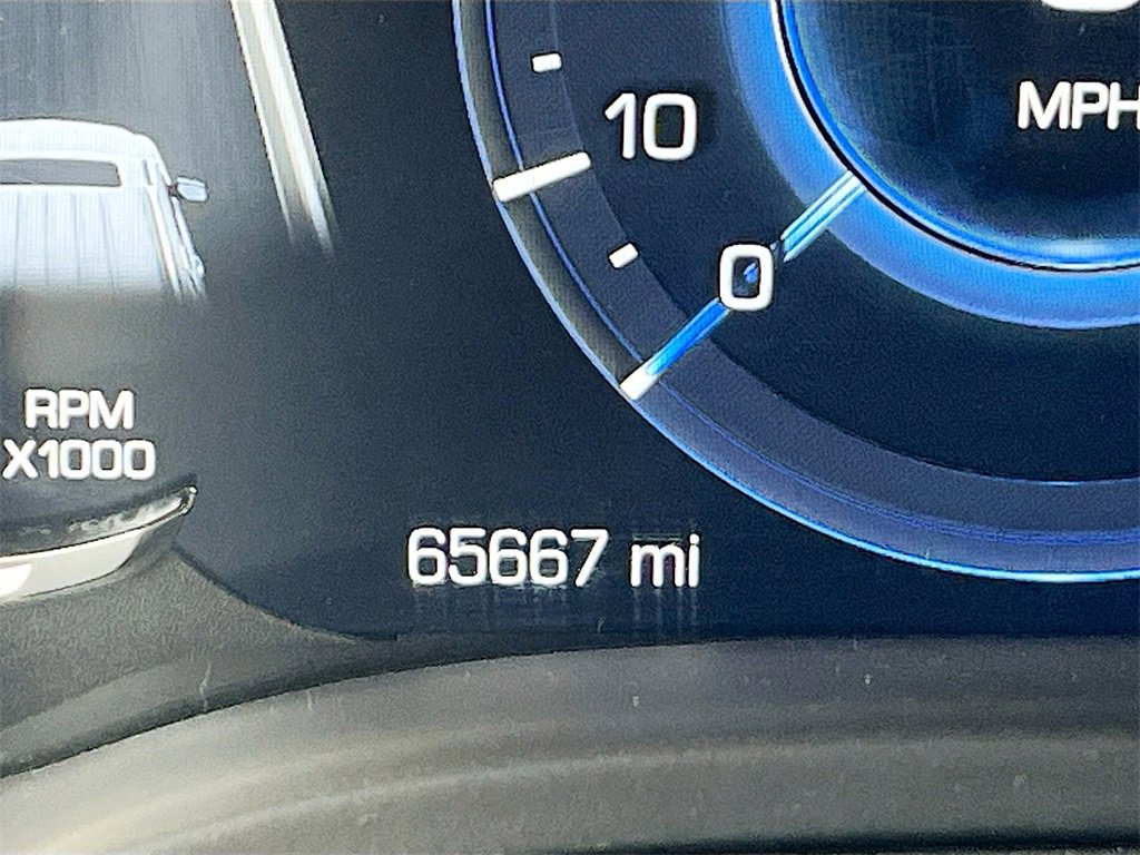 Used 2020 Cadillac Escalade Premium Luxury w/ Escalade Sport Edition image 12