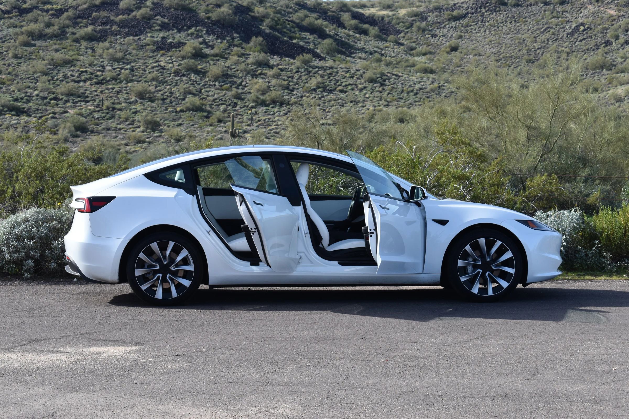 Used 2026 Tesla Model 3 image 10