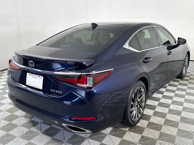 New 2025 Lexus ES 350 Ultra Luxury image 7