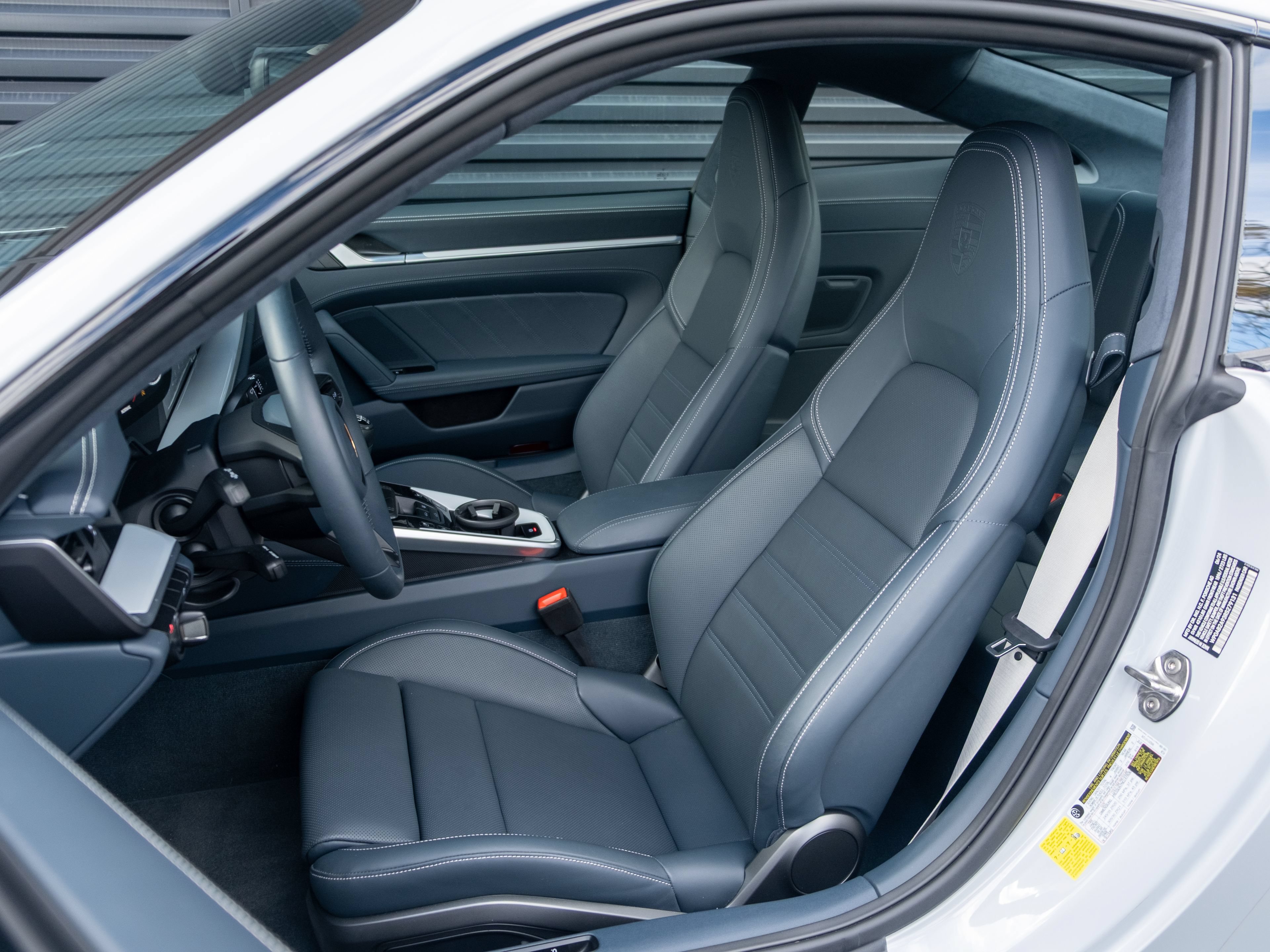 Certified 2024 Porsche 911 Carrera S RWD image 5