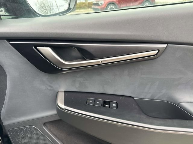 New 2025 Kia EV6 Wind image 19