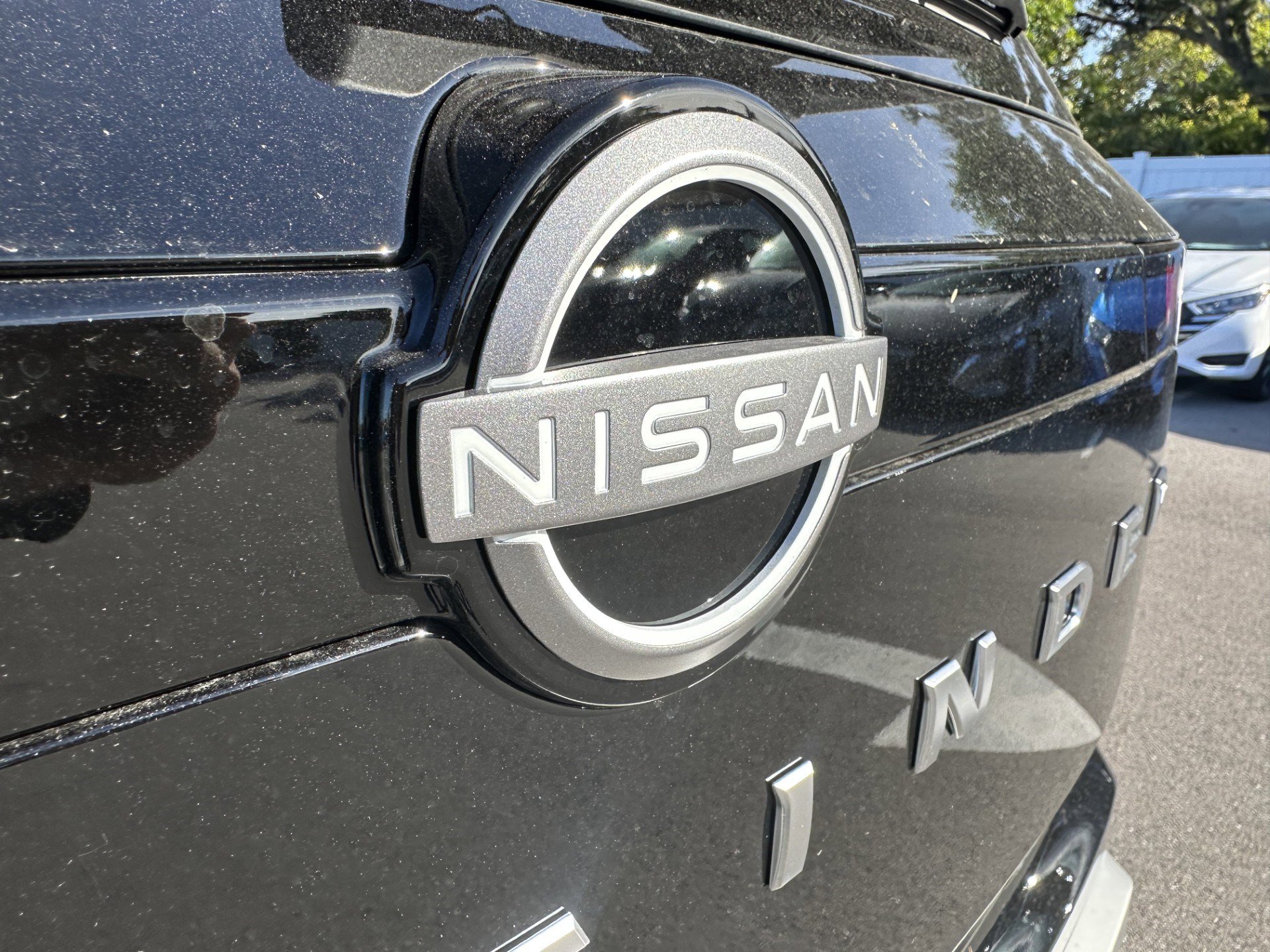 New 2025 Nissan Pathfinder Platinum w/ Lighting Package (N92) image 16