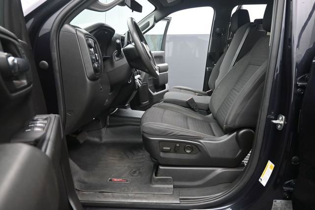 Used 2022 Chevrolet Silverado 1500 Custom Trail Boss w/ LPO, Dark Essentials Package AWD/4WD image 10