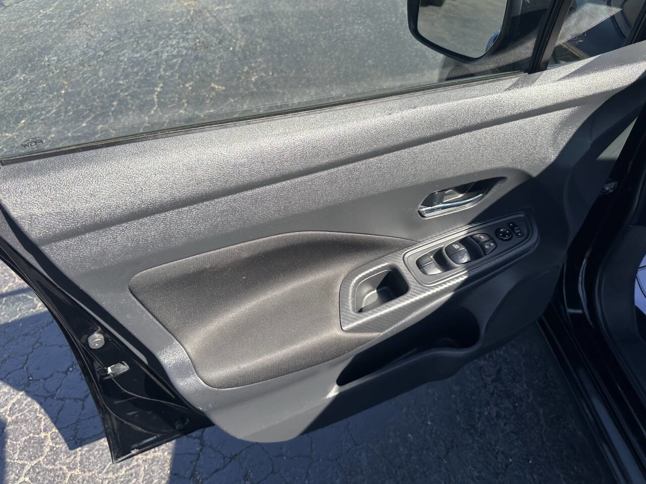 Used 2021 Nissan Versa SV image 13