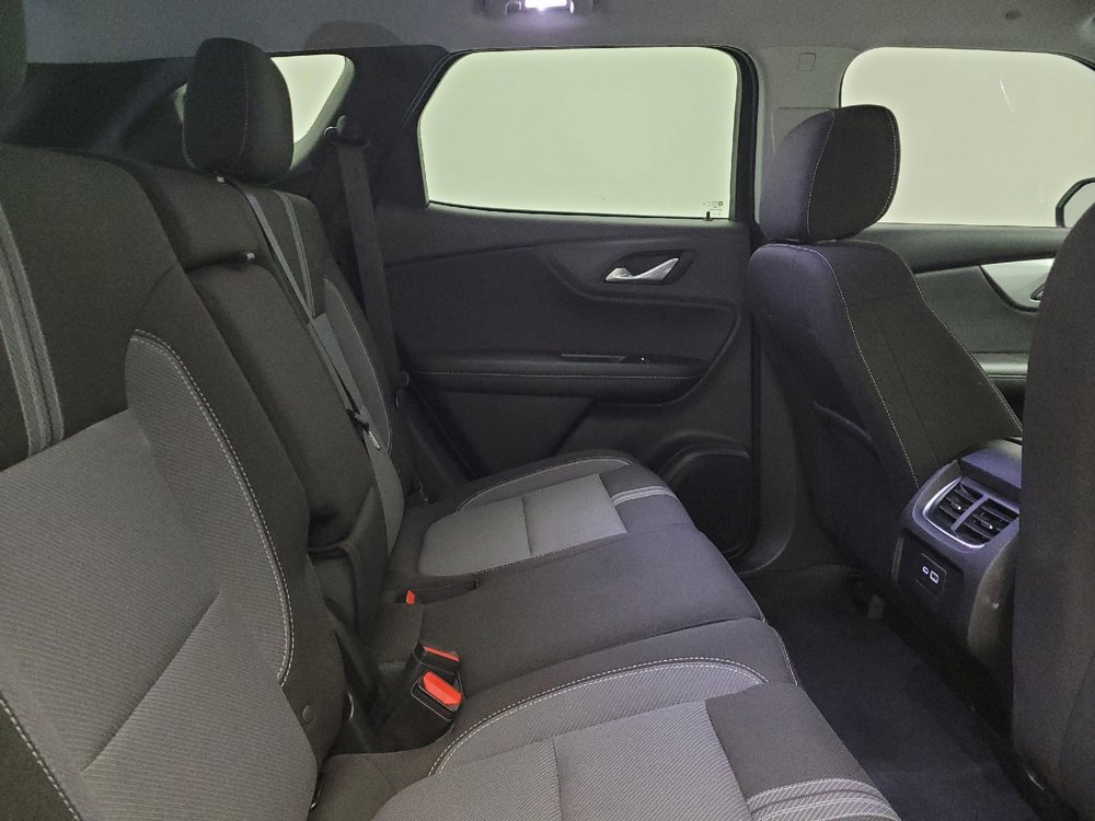 Used 2024 Chevrolet Blazer LT FWD image 19