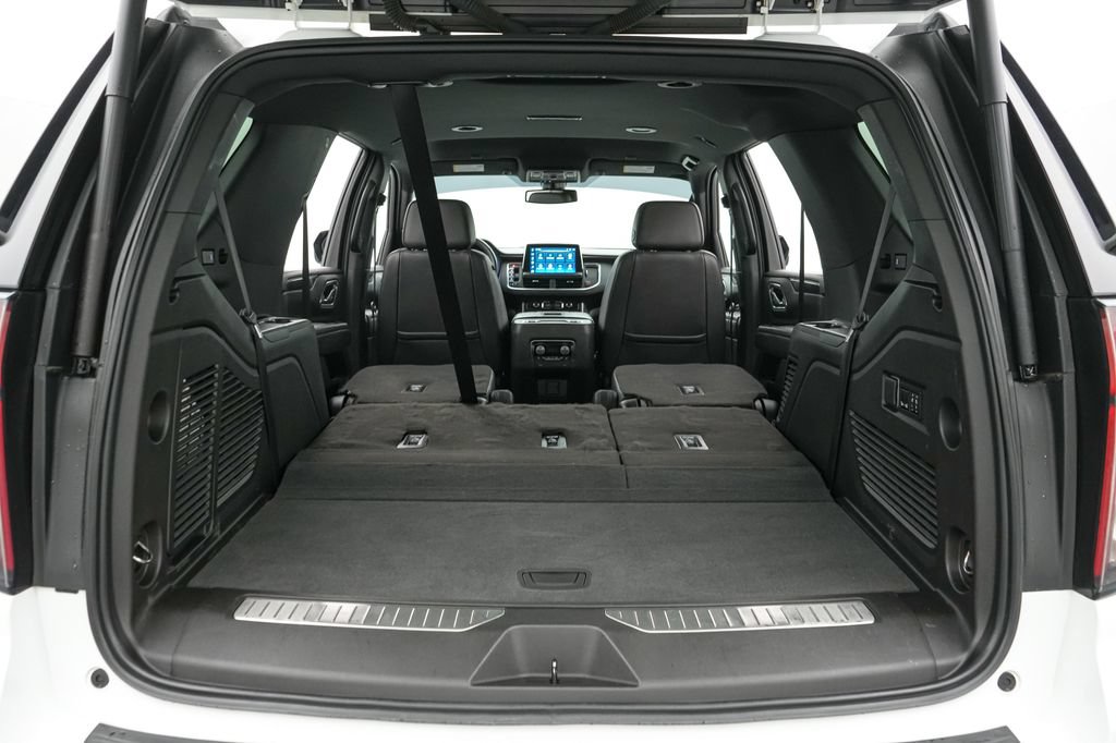 Used 2022 Chevrolet Tahoe RST w/ Luxury Package AWD/4WD image 24