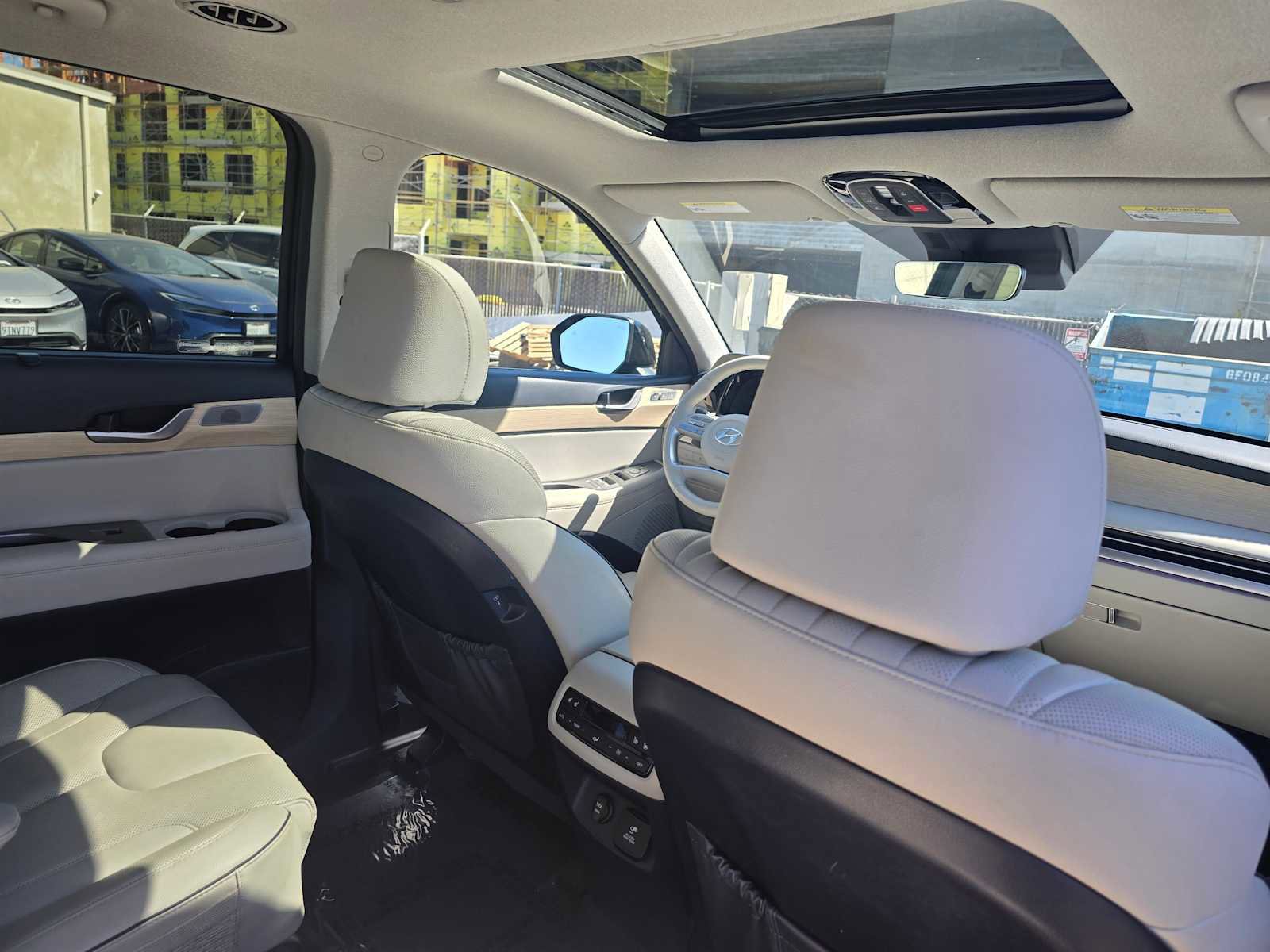 Used 2024 Hyundai Palisade Limited image 15