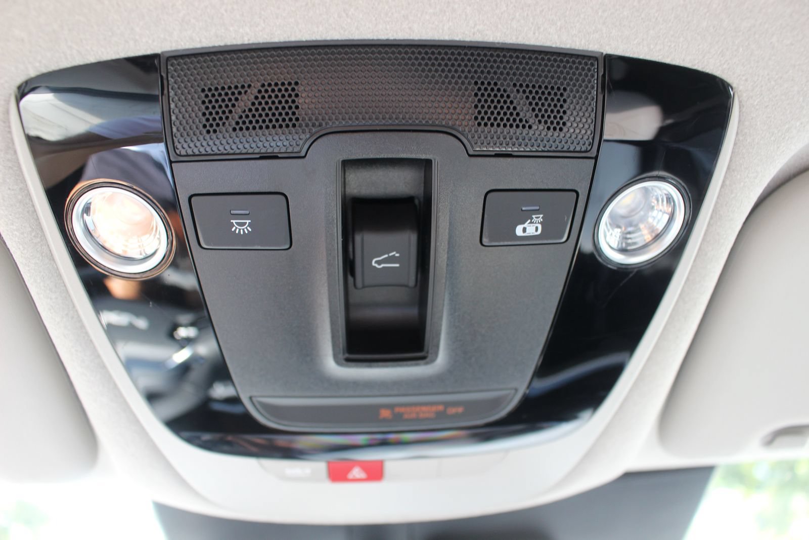 Certified 2024 Kia Niro EX Touring FWD image 26