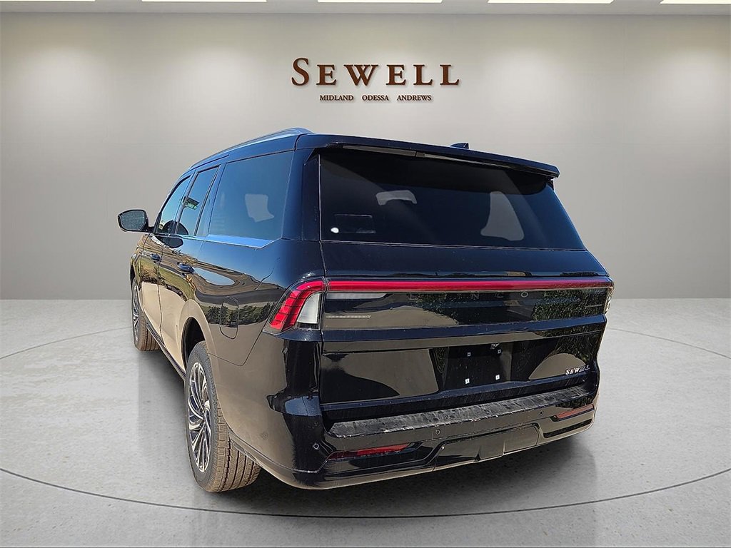 New 2026 Lincoln Navigator Black Label image 3