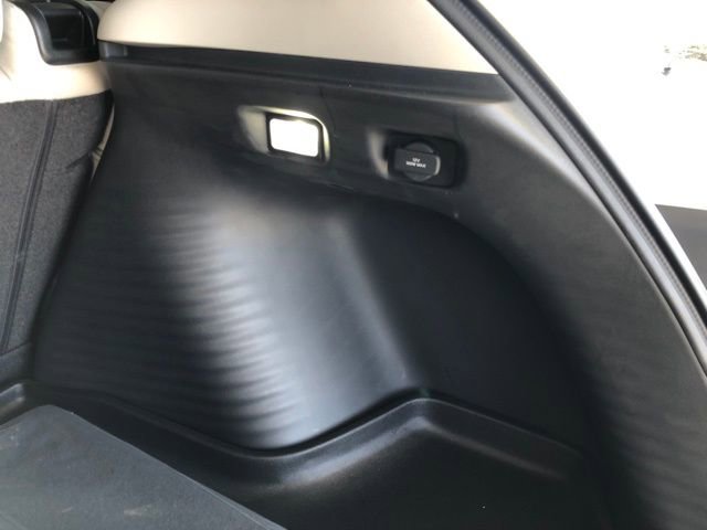Certified 2025 Honda HR-V LX image 45
