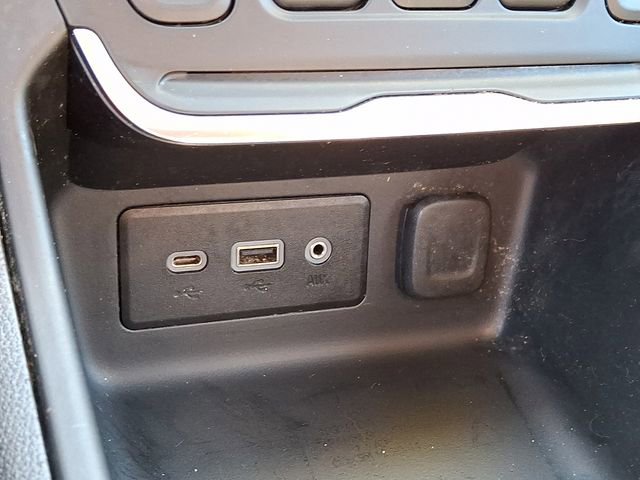 Used 2020 GMC Terrain SLE w/ Driver Convenience Package image 24