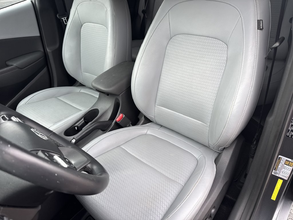 Used 2020 Hyundai Kona Ultimate FWD image 12