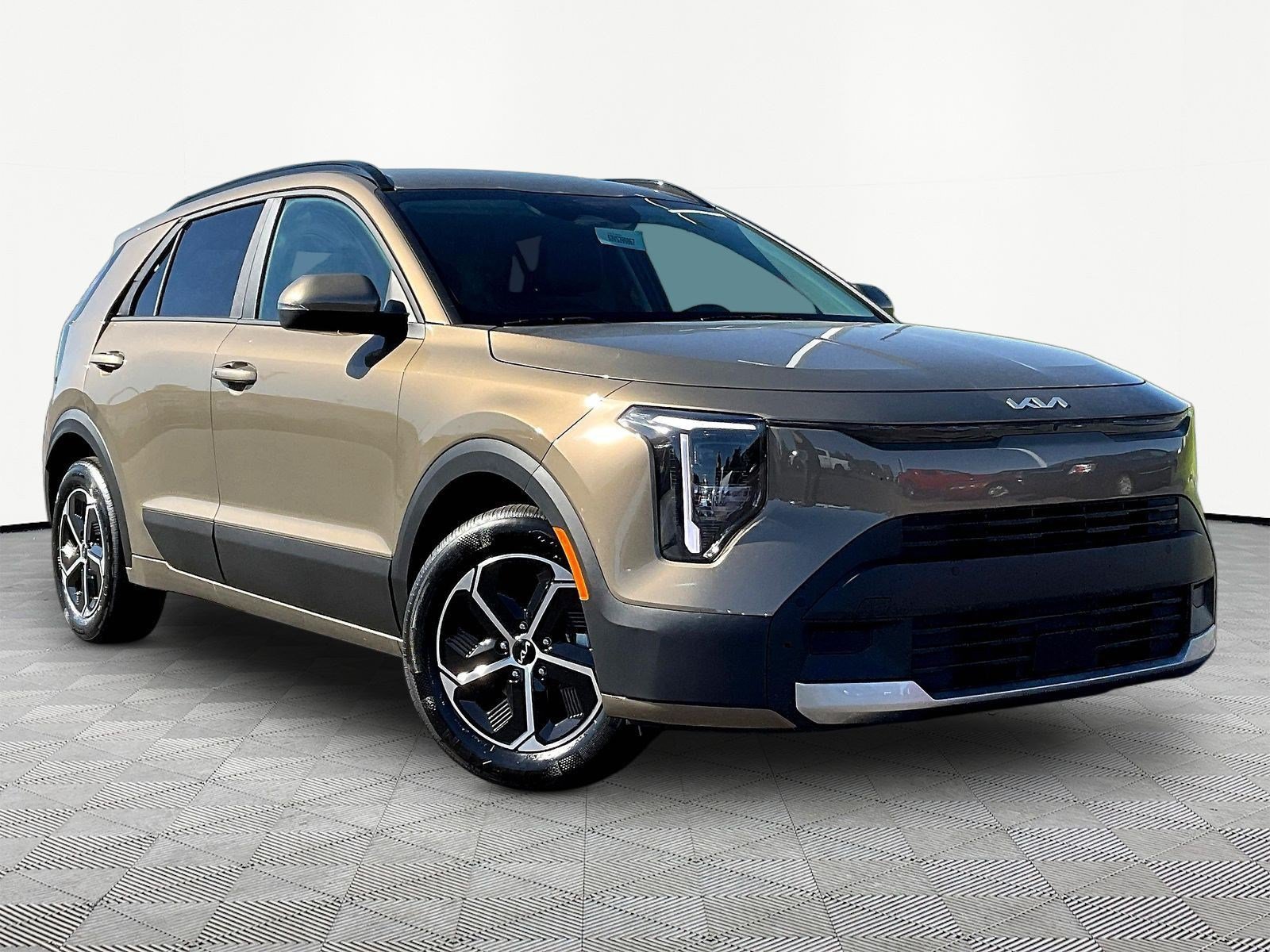 New 2027 Kia Niro EX FWD image 3