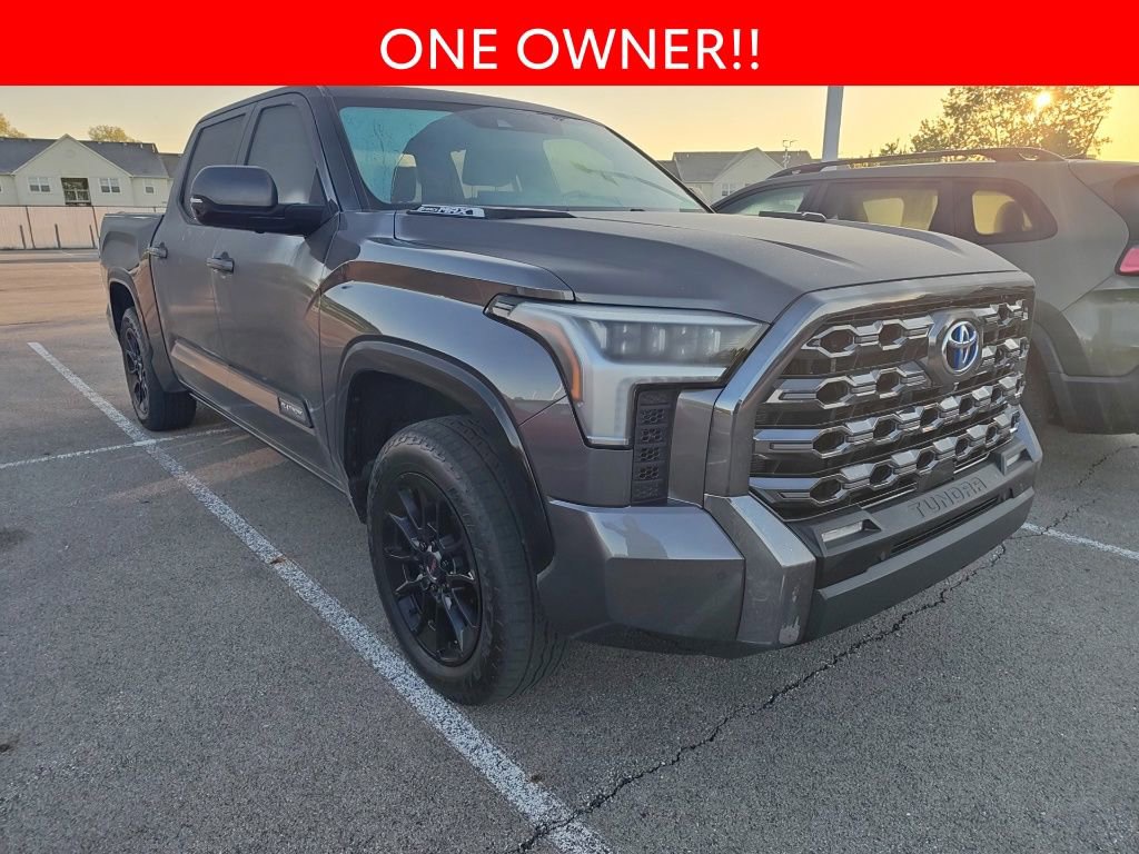 Used 2022 Toyota Tundra Platinum w/ Advanced Package AWD/4WD image 3