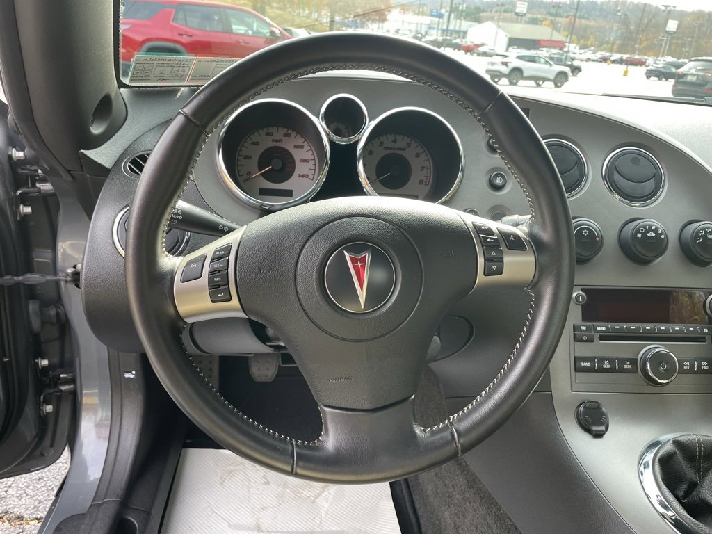 Used 2008 Pontiac Solstice Convertible w/ Premium Package image 20