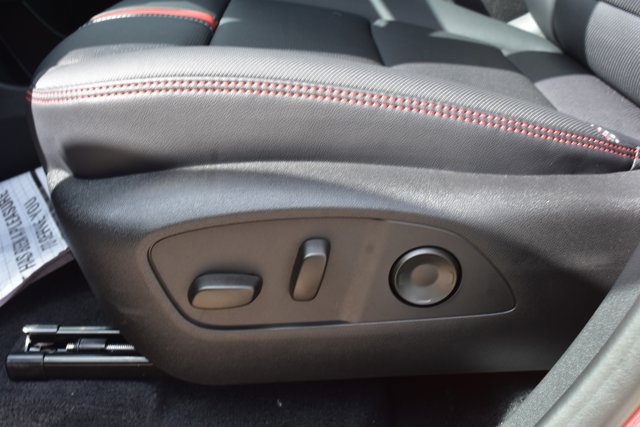 New 2026 Chevrolet Traverse RS w/ LPO, Floor Liner Package FWD image 14