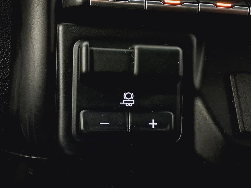 Used 2021 GMC Sierra 1500 AT4 w/ AT4 Value Package image 15