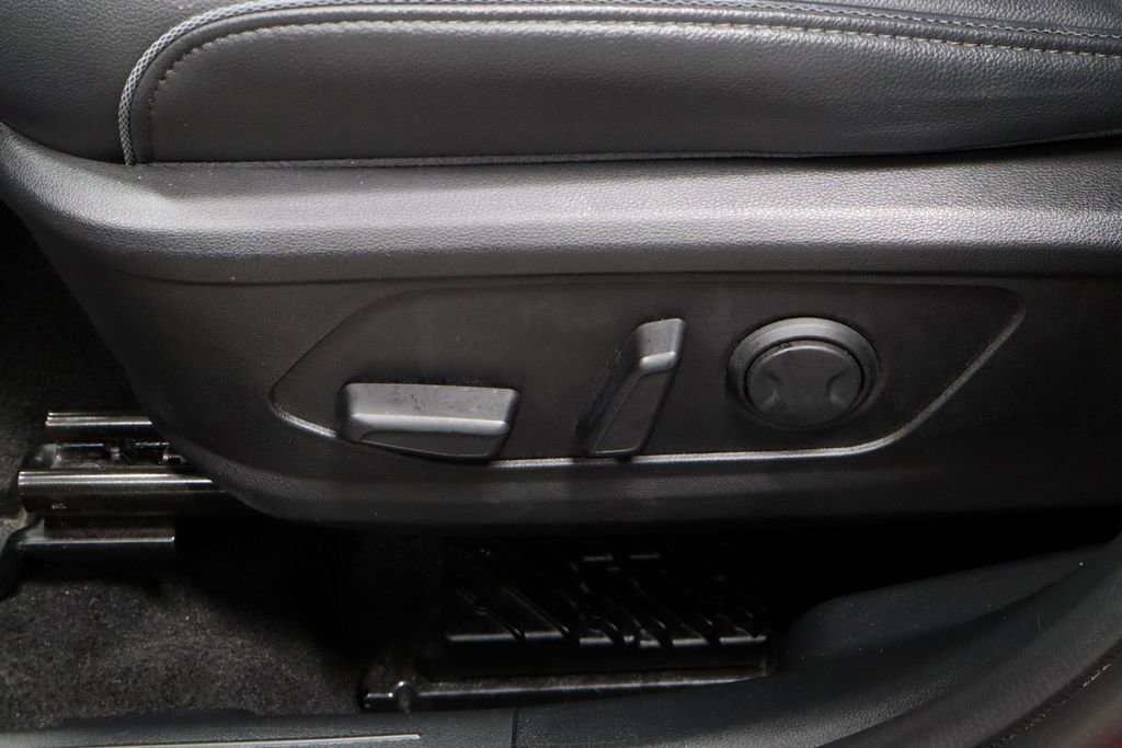Certified 2023 Hyundai Tucson Limited AWD/4WD image 26