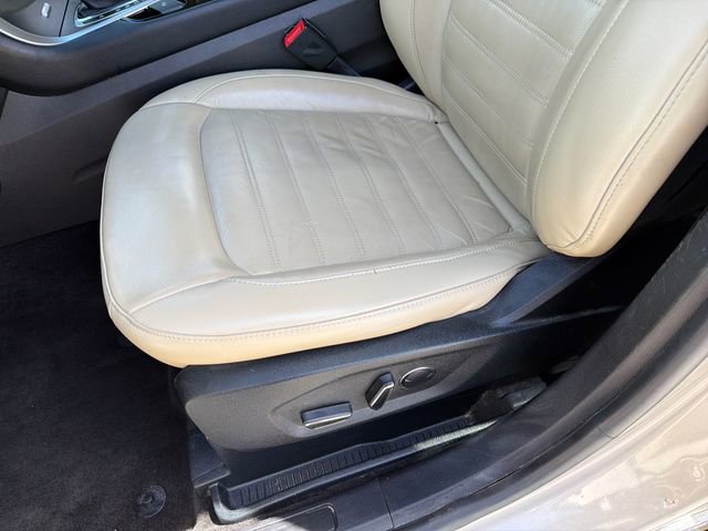 Used 2018 Ford Edge SEL w/ Equipment Group 201A image 20