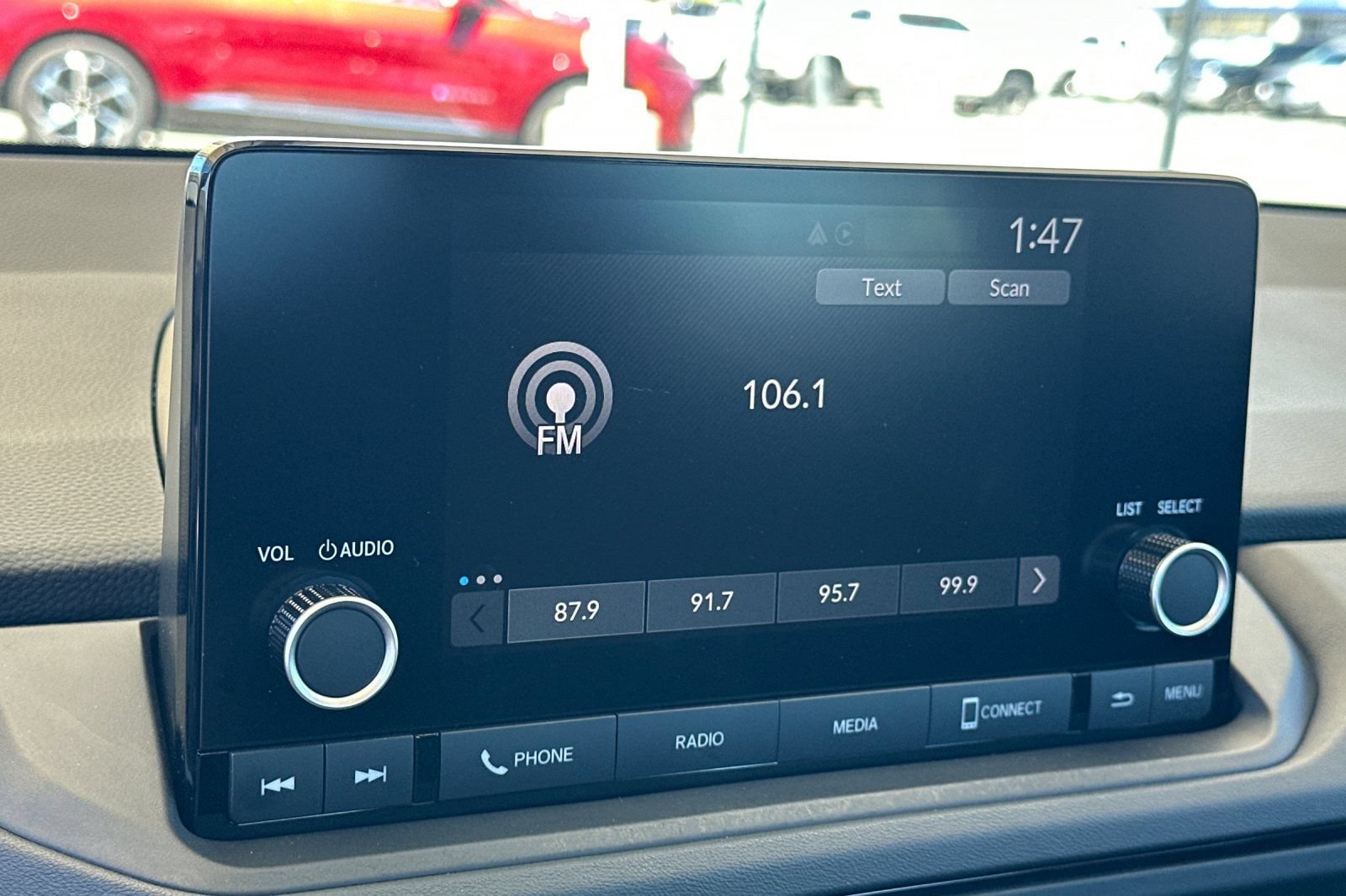 Certified 2025 Honda Accord SE image 17