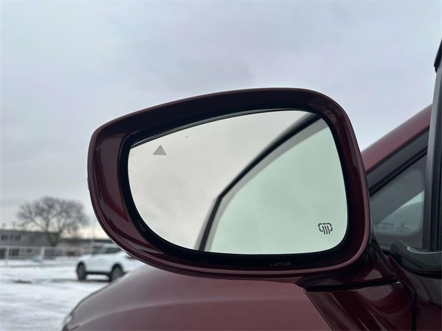 Used 2021 Chrysler Pacifica Touring-L w/ Uconnect Theater Family Group image 17